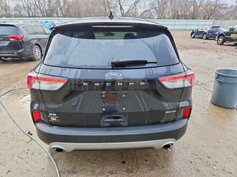 Фото 6 - FORD ESCAPE