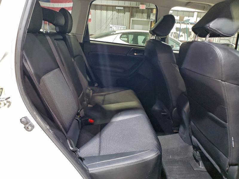 Фото 11 - SUBARU FORESTER