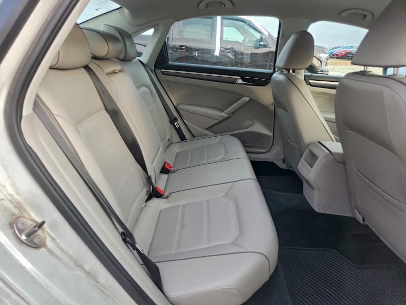 Фото 10 - VOLKSWAGEN PASSAT