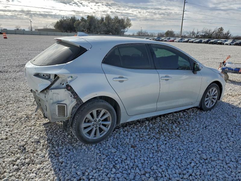 Фото 3 - TOYOTA COROLLA