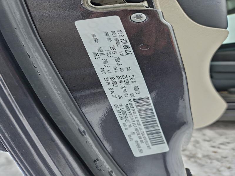 Фото 13 - DODGE CARAVAN