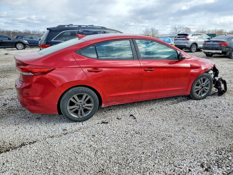 Фото 3 - HYUNDAI ELANTRA