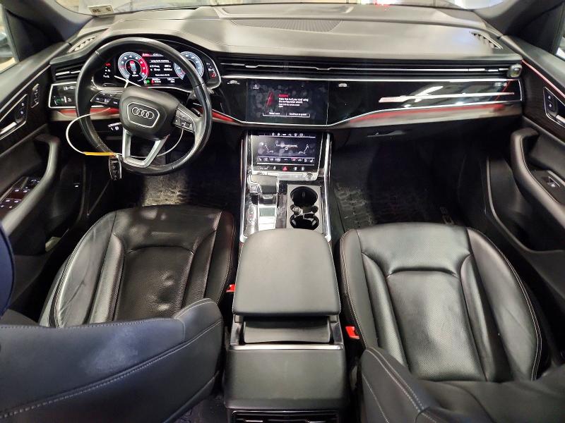 Фото 8 - AUDI Q8