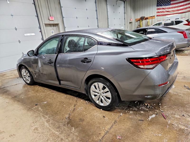 Фото 2 - NISSAN SENTRA