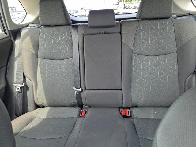 Фото 9 - TOYOTA RAV4