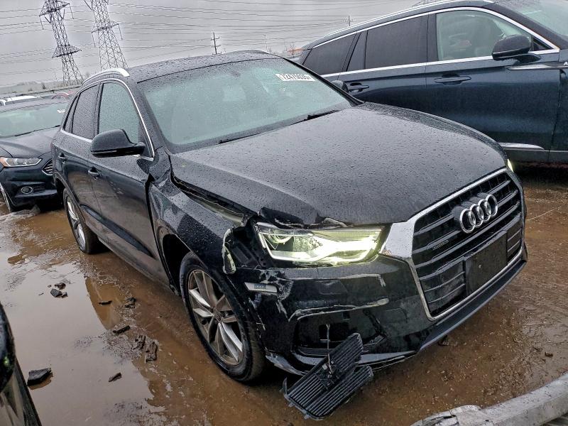 Фото 4 - AUDI Q3