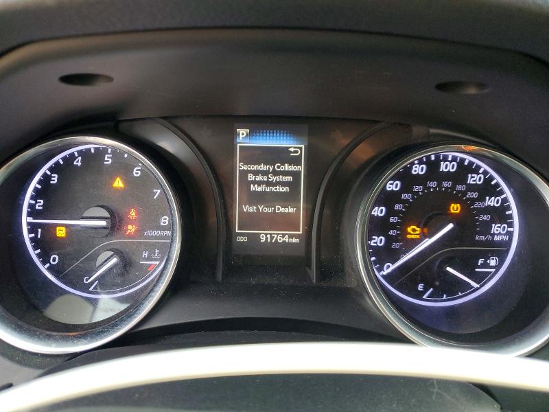 Фото 9 - TOYOTA CAMRY