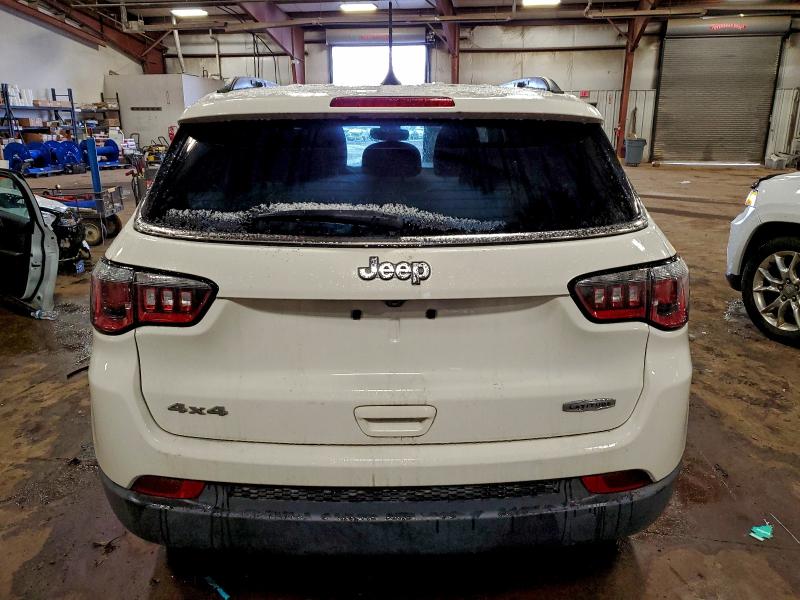 Фото 6 - JEEP COMPASS