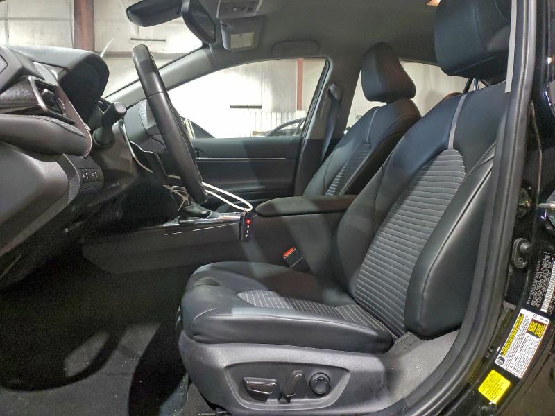 Фото 7 - TOYOTA CAMRY