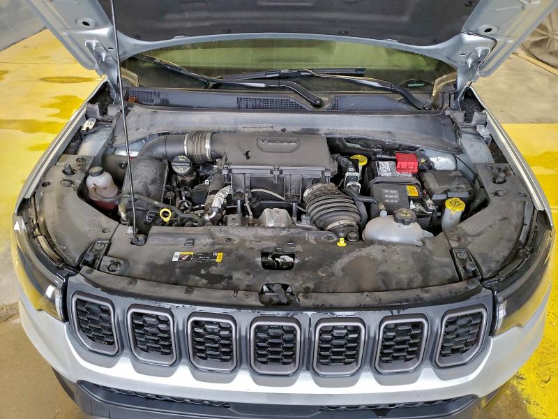 Фото 12 - JEEP COMPASS