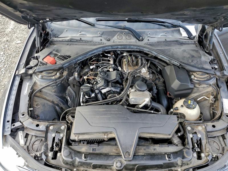 Фото 11 - BMW 3 SERIES