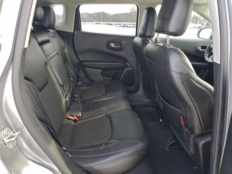 Фото 11 - JEEP COMPASS