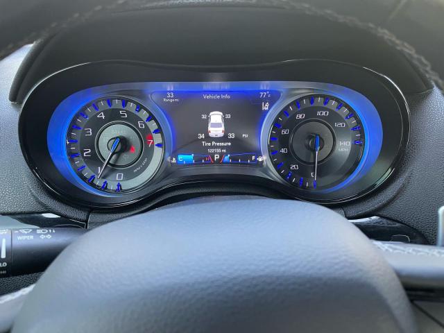 Фото 8 - CHRYSLER 300