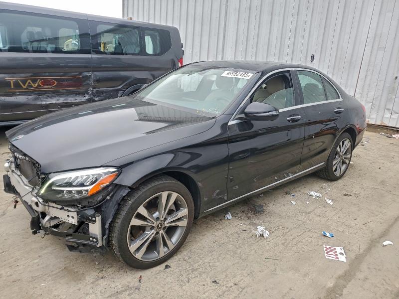 Фото 1 - MERCEDES-BENZ C-CLASS