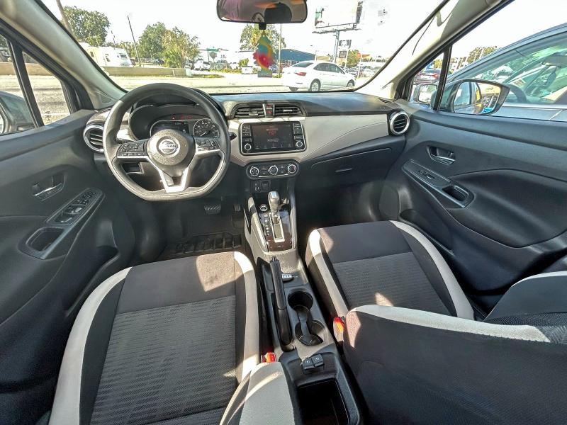 Фото 9 - NISSAN VERSA