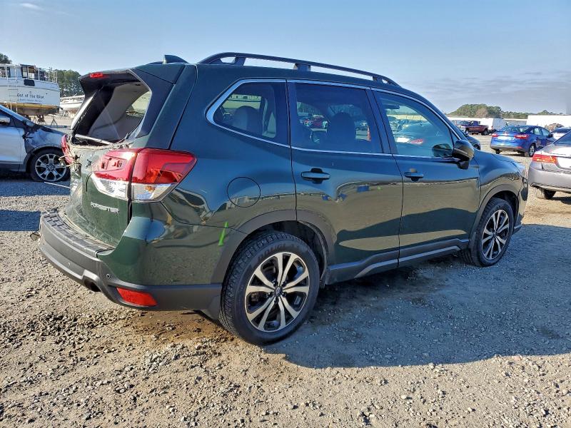 Фото 3 - SUBARU FORESTER