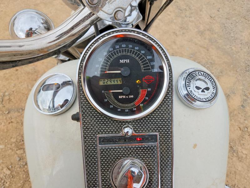 HARLEY-DAVIDSON FL 2001