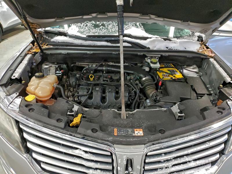 Фото 12 - LINCOLN MKC