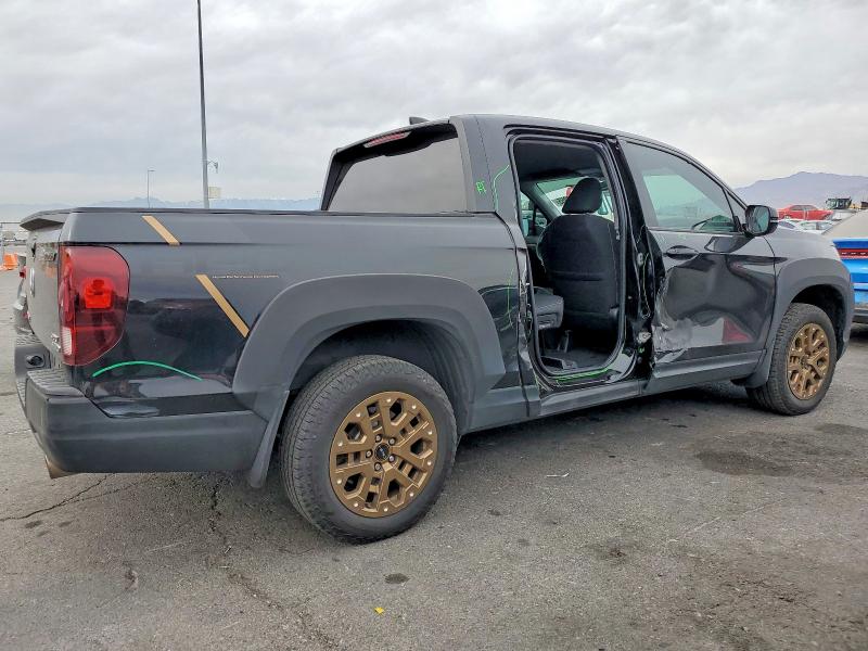 Фото 3 - HONDA RIDGELINE