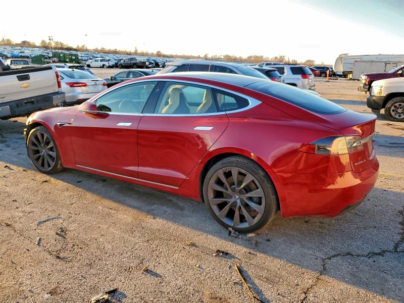 Фото 2 - TESLA MODEL S