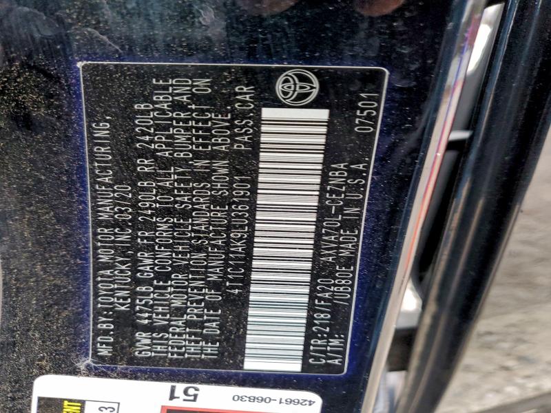 Фото 12 - TOYOTA CAMRY