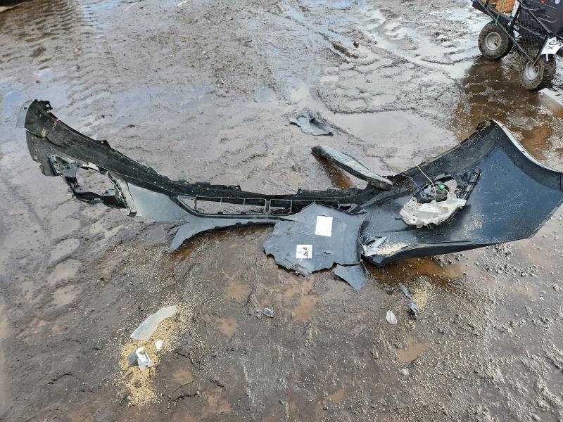 Фото 12 - MAZDA 3