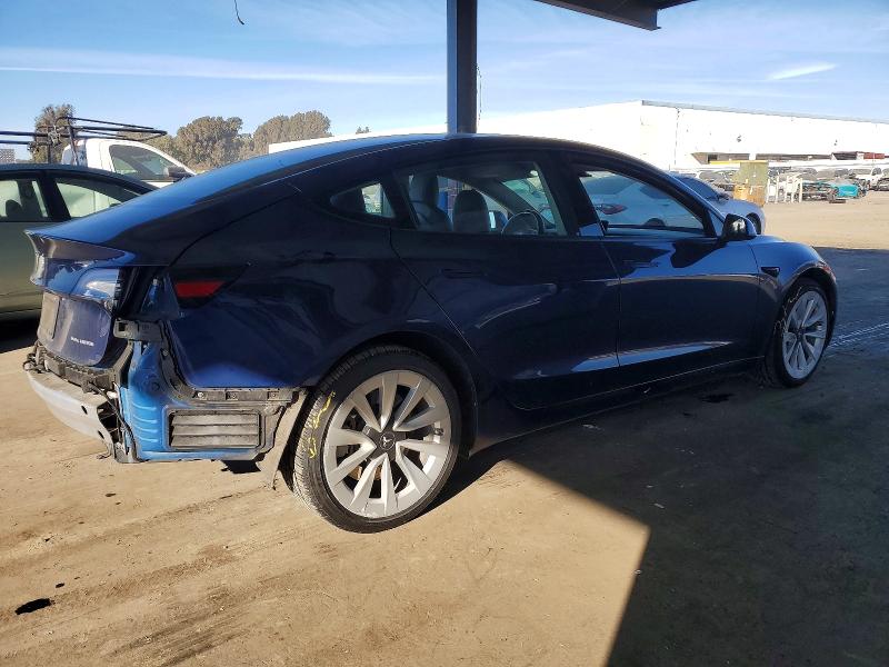 Фото 3 - TESLA MODEL 3