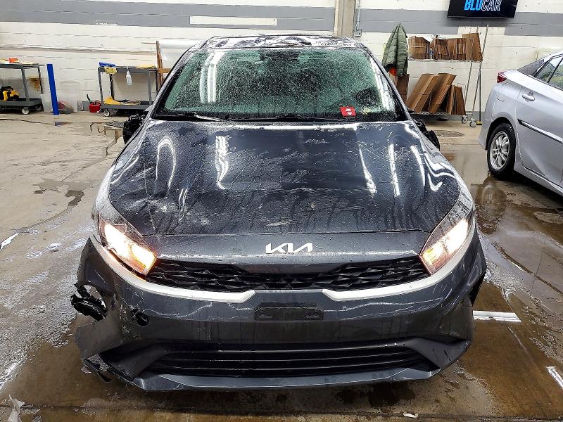 Фото 5 - KIA FORTE