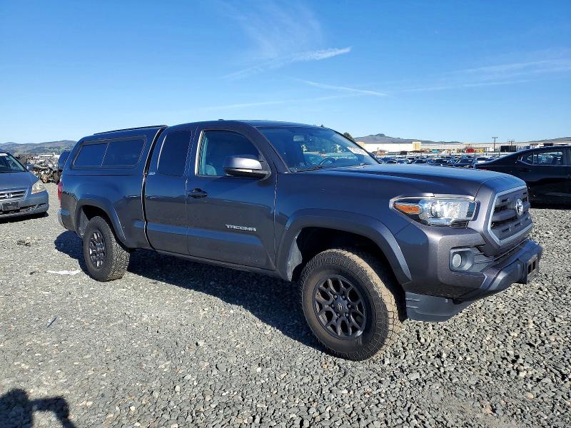 Фото 4 - TOYOTA TACOMA