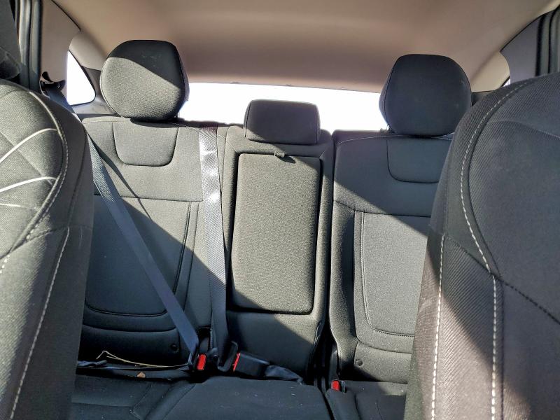 Фото 10 - HYUNDAI TUCSON