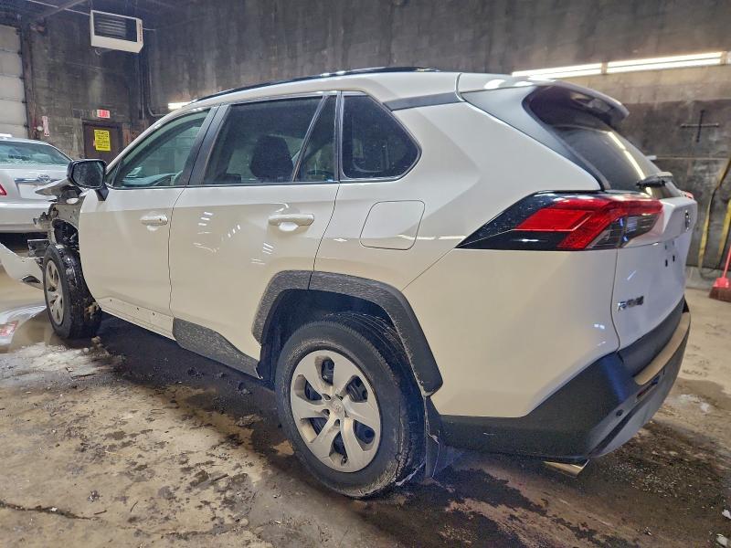 Фото 2 - TOYOTA RAV4