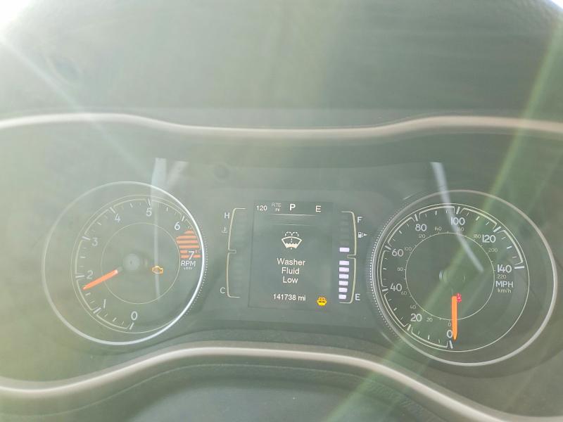 Фото 9 - JEEP GRAND CHER