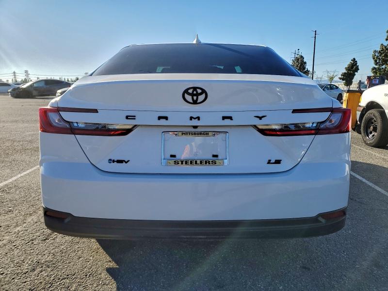 Фото 6 - TOYOTA CAMRY