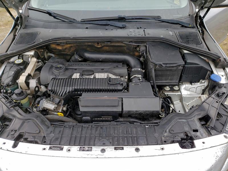 Фото 11 - VOLVO S60