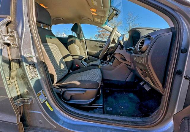 Фото 5 - HYUNDAI KONA