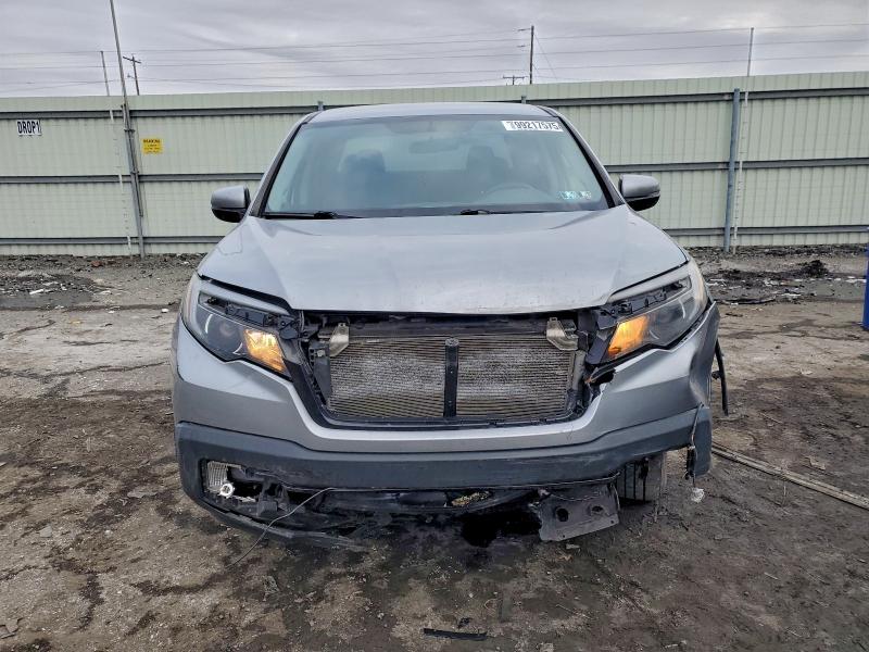 Фото 5 - HONDA RIDGELINE