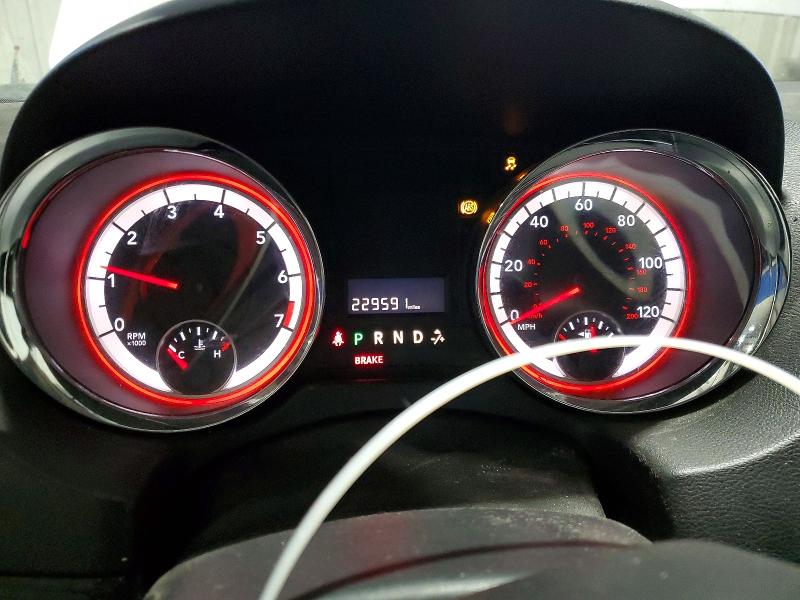 Фото 9 - DODGE CARAVAN