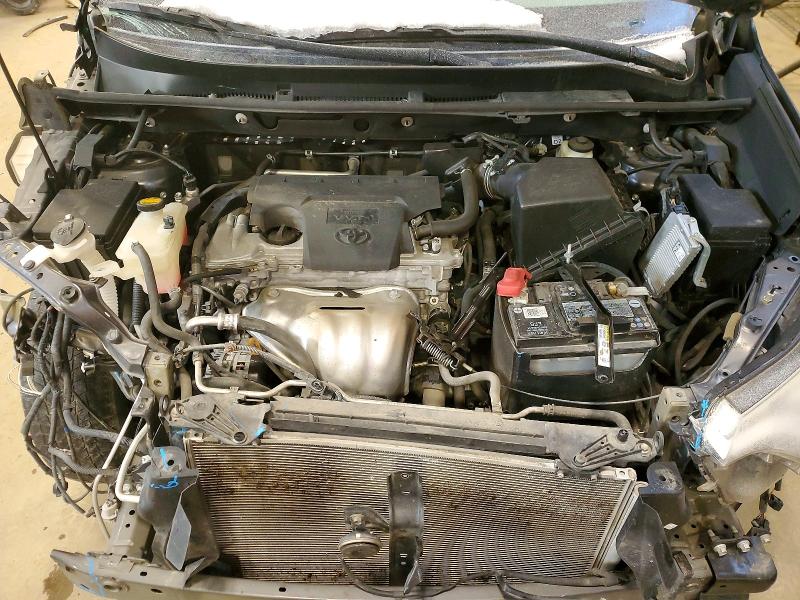 Фото 12 - TOYOTA RAV4