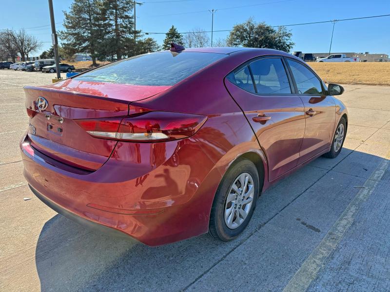 Фото 4 - HYUNDAI ELANTRA