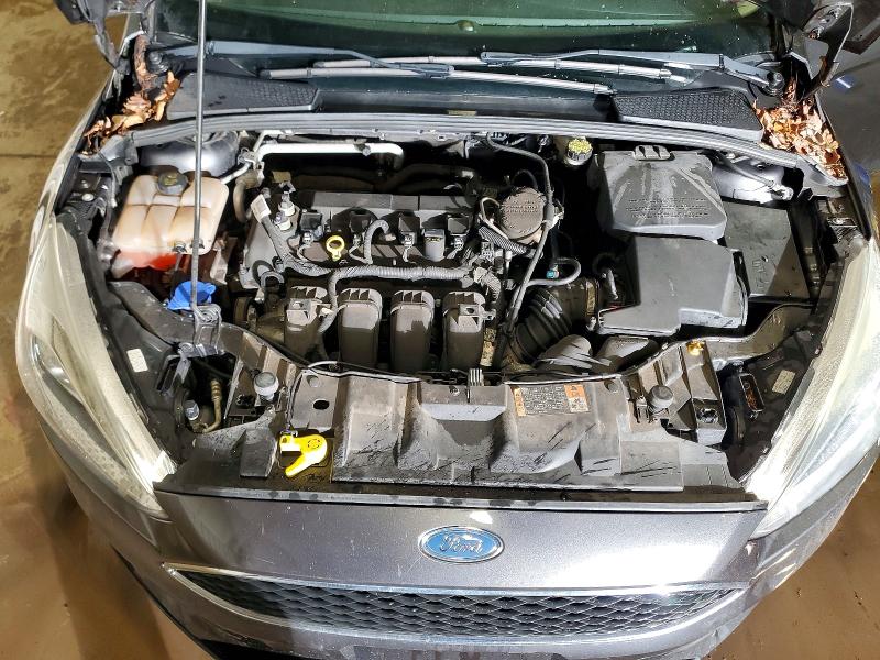 Фото 11 - FORD FOCUS