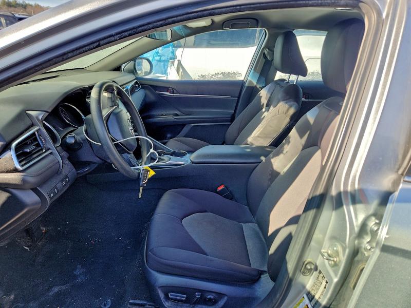 Фото 7 - TOYOTA CAMRY