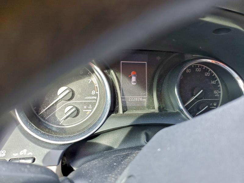 Фото 9 - TOYOTA CAMRY