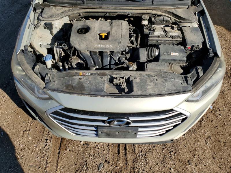 Фото 11 - HYUNDAI ELANTRA