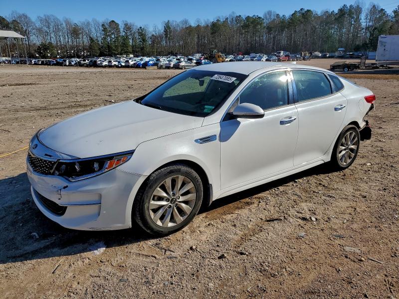 Фото 1 - KIA OPTIMA