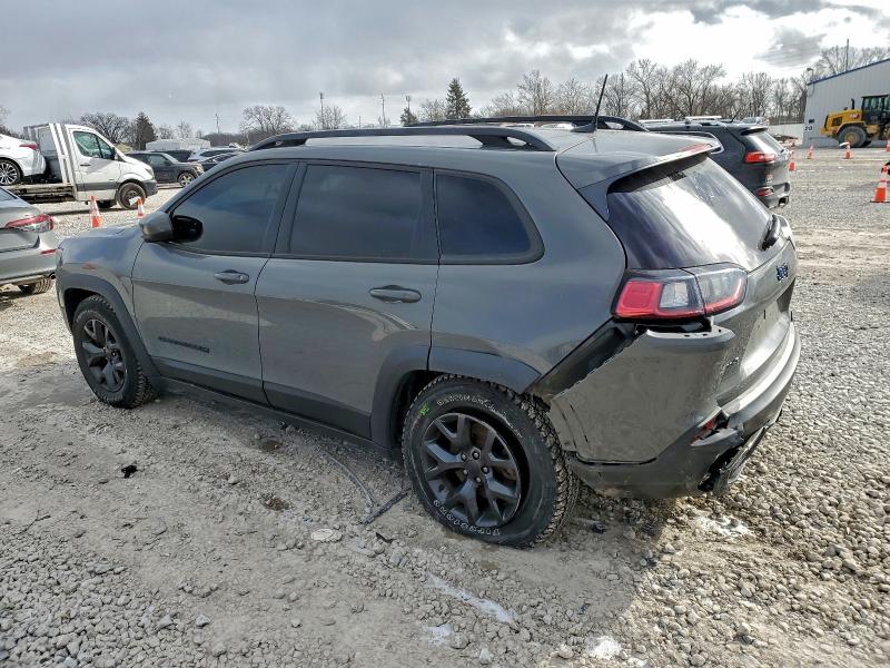 Фото 2 - JEEP GRAND CHER