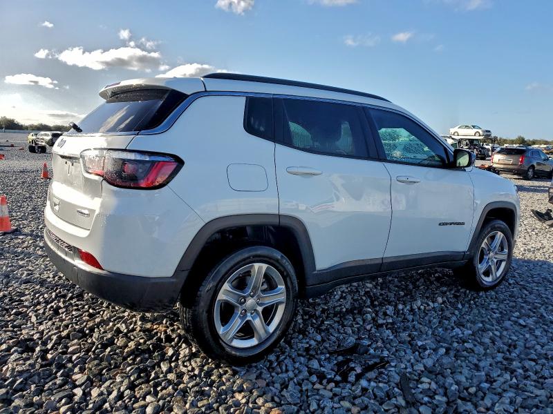 Фото 3 - JEEP COMPASS