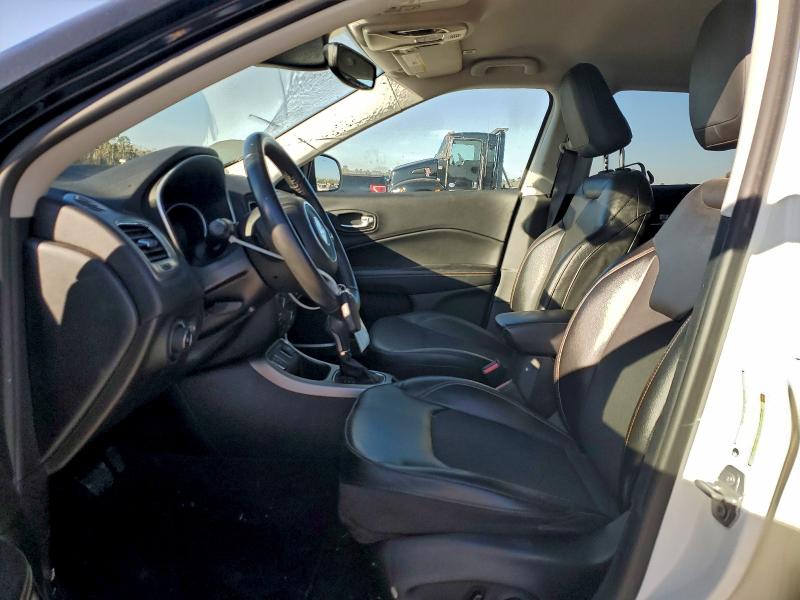 Фото 7 - JEEP COMPASS