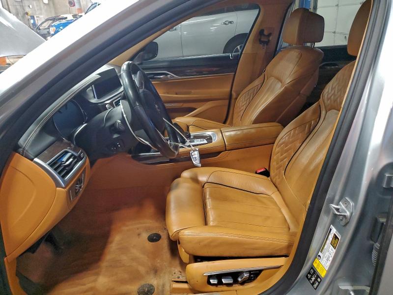 Фото 7 - BMW 7 SERIES