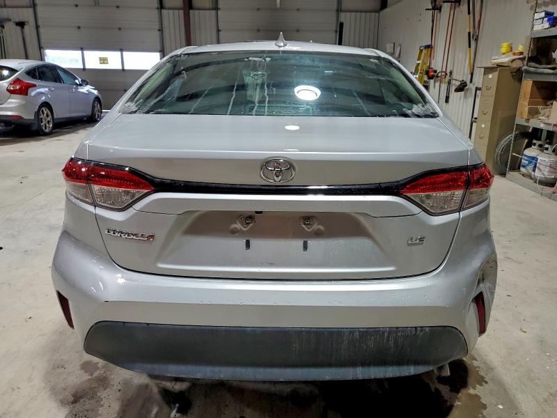 Фото 6 - TOYOTA COROLLA