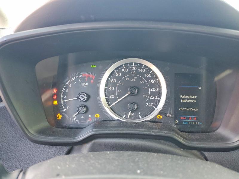 Фото 9 - TOYOTA COROLLA